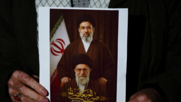 us.-intelligence-says-mojtaba-khamenei-‘far-more’-inclined-to-pursue-nuclear-weapons