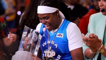 liberty’s-jonquel-jones-wins-wnba-all-star-game-mvp-award-after-double-double