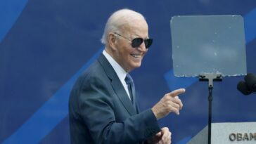 report:-biden-planned-to-stick-trump-with-millions-of-migrants-who-came-over-during-border-crisis,-issue-them-legal-protection-before-leaving-office