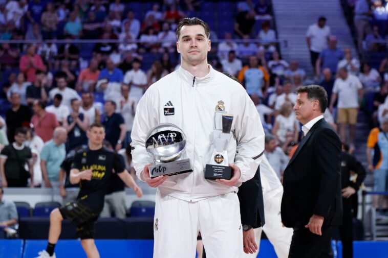 cavaliers-signing-ex-knick-mario-hezonja-after-lebron-james-spurned-them-for-76ers