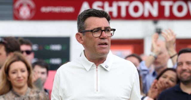uk-prime-minister-andy-burnham-rules-out-early-election,-claims-his-government-is-legitimate
