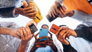 school-is-for-learning-not-cellphones-and-social-media