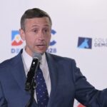 dnc-chair-ken-martin-threw-phone-at-aide’s-desk,-faced-hr-complaint-in-sign-of-‘fraying-nerves’:-report