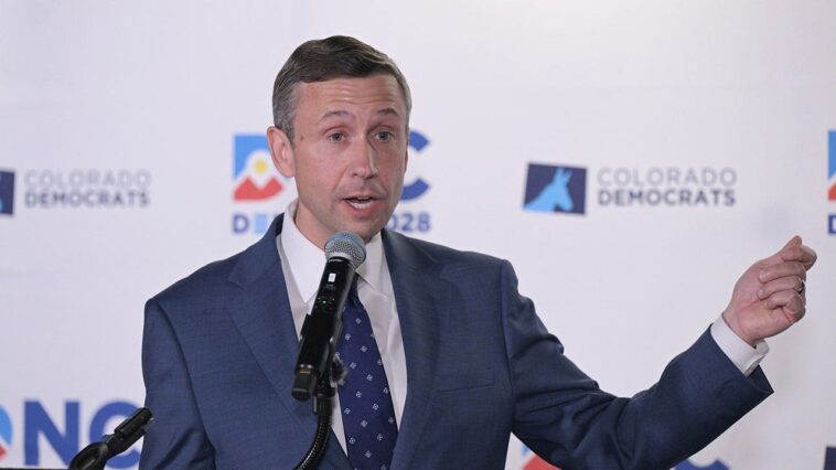 dnc-chair-ken-martin-threw-phone-at-aide’s-desk,-faced-hr-complaint-in-sign-of-‘fraying-nerves’:-report