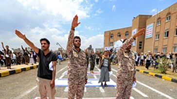 us.-and-iran-pause-strikes-for-second-straight-day