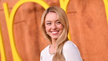 american-eagle-bringing-sydney-sweeney-back-for-new-ad-campaign,-couldn’t-care-less-about-woke-backlash-in-2025