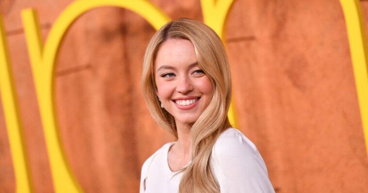 american-eagle-bringing-sydney-sweeney-back-for-new-ad-campaign,-couldn’t-care-less-about-woke-backlash-in-2025