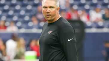 commanders-fire-new-tight-end-coach-ben-steele-after-dwi-arrest