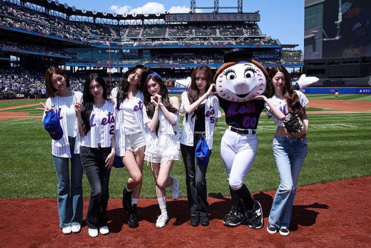 k-pop-singer-takes-the-spotlight-at-mets-game-with-polished-windup