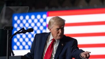 watch-live:-donald-trump-holds-rally-in-michigan