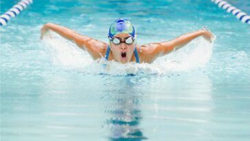 washington-mother-says-she-found-adult-male-showering-in-women’s-locker-room-during-children’s-swim-meet