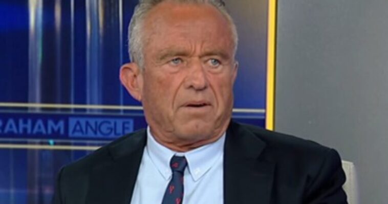 whoa!-hhs-secretary-rfk-jr-reveals-dr.-anthony-fauci-suffered-a-potentially-life-threatening-condition-after-taking-the-covid-shot-and-hid-it-from-the-world-(video)