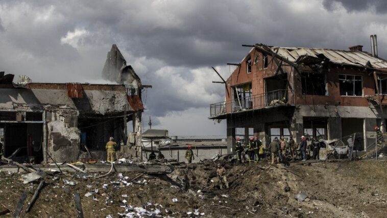 ukraine-steps-up-attacks-on-iranian-linked-assets-as-zelensky-visits-trump