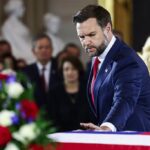 jd-vance-eulogizes-lindsey-graham:-‘a-true-american-original’