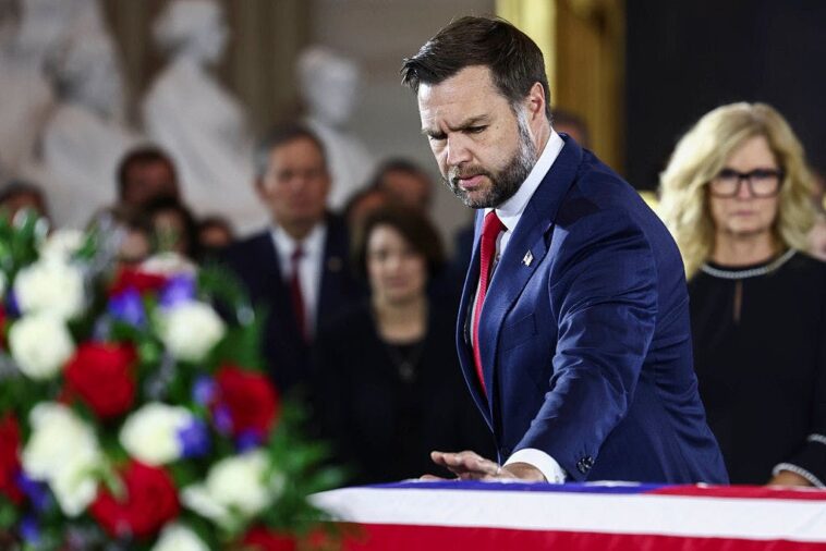 jd-vance-eulogizes-lindsey-graham:-‘a-true-american-original’