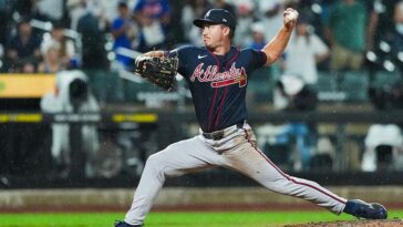 mets-broadcaster-admits-being-‘sick-to-my-stomach’-over-braves-pitcher’s-brutal-outing