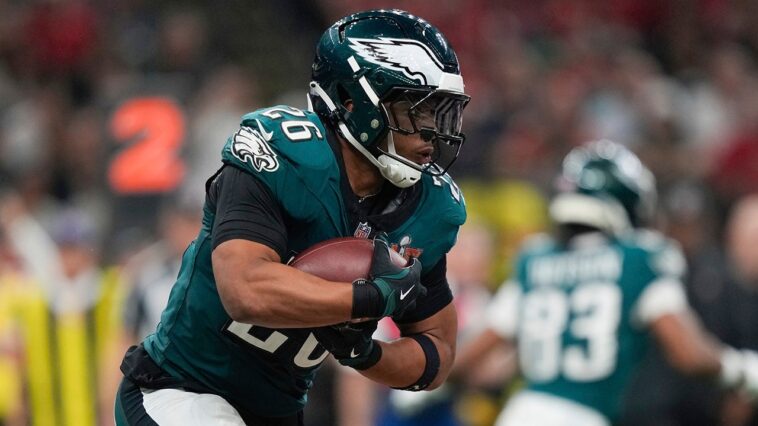 nfl-star-saquon-barkley-is-all-for-mlb-players-fighting-against-salary-cap:-‘it-should-happen’