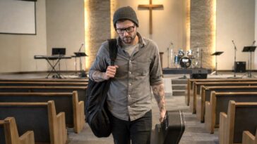 church-trades-away-worship-leader-for-youth-pastor-and-usher-to-be-named-later