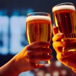 drink-spiking-defense:-new-bracelet-aims-to-expose-drugs-with-a-drop-of-your-cocktail