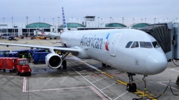 developing:-faa-issues-nationwide-ground-stop-for-all-american-airlines-flights-due-to-it-issue