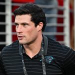 luke-kuechly-wins-job-as-netflix’s-no.-1-game-analyst