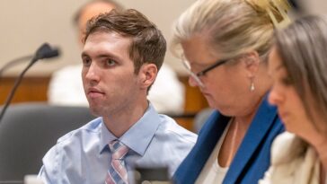 charlie-kirk-murder-case-as-‘straight-forward’-as-it-gets,-prosecutors-argue-as-case-nears-trial-decision