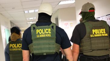 new-maine-law-limits-police-cooperation-with-federal-immigration-officials