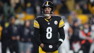 aaron-rodgers-doubles-down-on-retirement-plans-at-steelers-training-camp:-‘this-is-it’