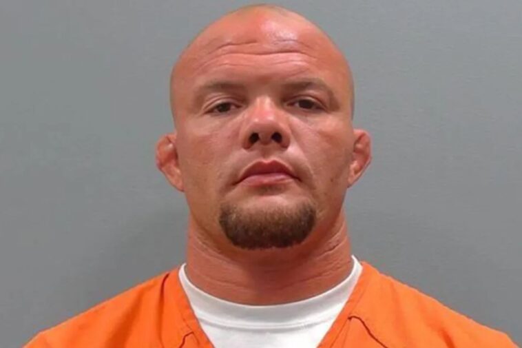 former-ufc-star-anthony-smith-arrested-on-charges-for-domestic-violence,-terroristic-threats