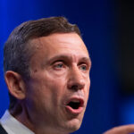 report:-democrats-frustrated-with-embattled-dnc-chair