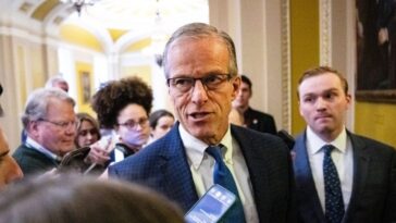 “they-wanna-burn-this-place-down”:-senate-democrats’-chances-to-retake-the-upper-chamber-remain-grim-as-the-party-embraces-socialism