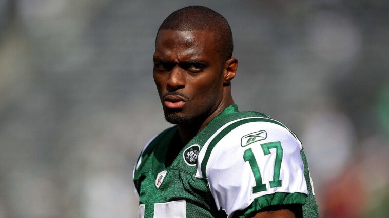 super-bowl-champion-plaxico-burress-compares-playing-for-jets-to-his-time-in-prison:-‘a-f—king-loser’