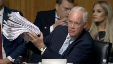 fauci-invokes-fifth-as-ron-johnson-unloads-huge-stack-of-ivermectin-studies:-“you-said-there’s-no-evidence…-there-was-all-kinds-of-evidence!”