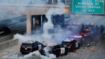violent-anti-ice-rioter-who-targeted-police-finally-faces-reckoning-in-federal-court