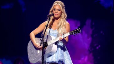 megan-moroney-cancels-show-mid-performance,-leaves-stage-in-tears
