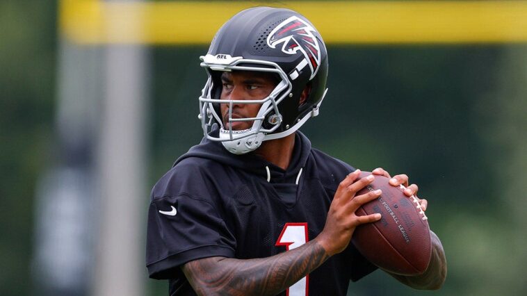 falcons-quarterback-competition-takes-early-hit-as-tua-tagovailoa-suffers-‘flare-up’-in-training-camp