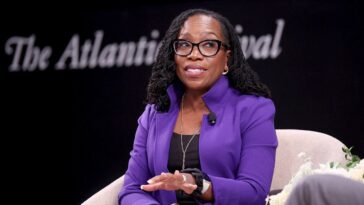 ketanji-brown-jackson-agrees-with-michelle-obama’s-criticism-of-‘plucking’-kids-of-color-into-elite-schools
