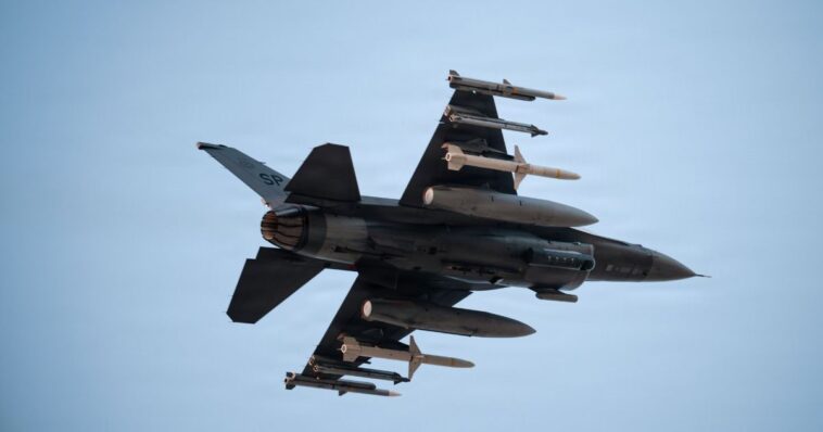 breaking:-us-launches-airstrikes-in-iran,-saudi-arabia-joins-in-as-iran-is-pushed-to-‘tipping-point’