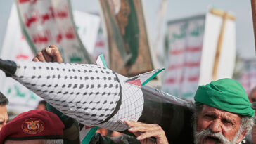 report:-yemen’s-iran-backed-houthis-plan-to-extort-‘fees’-for-red-sea-shipping