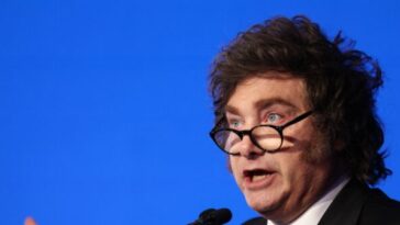 ¡afuera!-argentina-to-expel-foreigners-who-insult-the-country