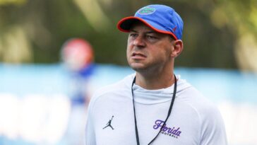 florida-gators-coach-reveals-damning-clip-of-espn-host-sniffing-a-high-heel-as-foot-feud-escalates