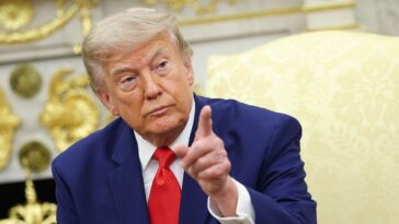 supreme-court-tariff,-birthright-citizenship-decisions-cost-us-‘trillions,’-trump-says