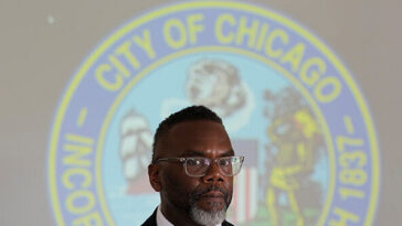 chicago-mayor-signs-executive-order-on-firearm-purchases