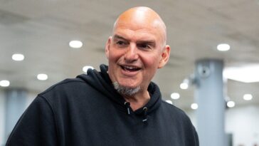 john-fetterman-makes-it-‘very-clear’-that-he’s-‘not-going-to-be-a-republican’-despite-dem-backlash