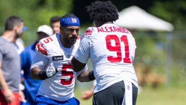 kayvon-thibodeaux-already-flashing-disruptive-giants-game
