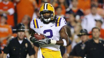 former-lsu-star-demetrius-byrd-arrested-after-allegedly-pulling-knife-on-bus:-‘who-wants-to-die?’