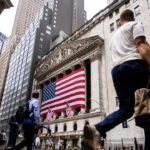 the-rich-have-one-financial-habit-most-americans-ignore-at-their-peril