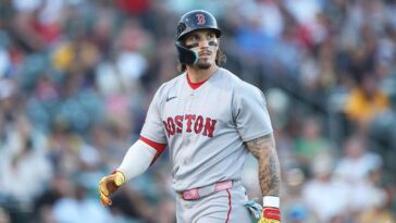 red-sox-fans-beg-team-to-trade-‘toxic’-jarren-duran-after-yet-another-embarrassing-incident