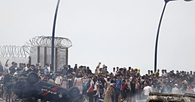 morocco-blames-ceuta-migrant-flood-on-criminal-trafficking-networks