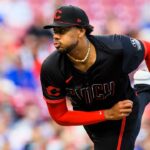 why-the-under-on-runs-looks-like-the-smart-baseball-play-when-pirates-visit-the-reds-tonight